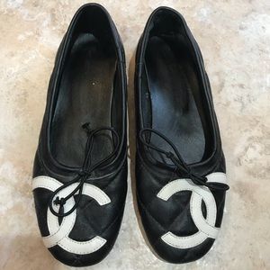 Classic Chanel ballet slippers